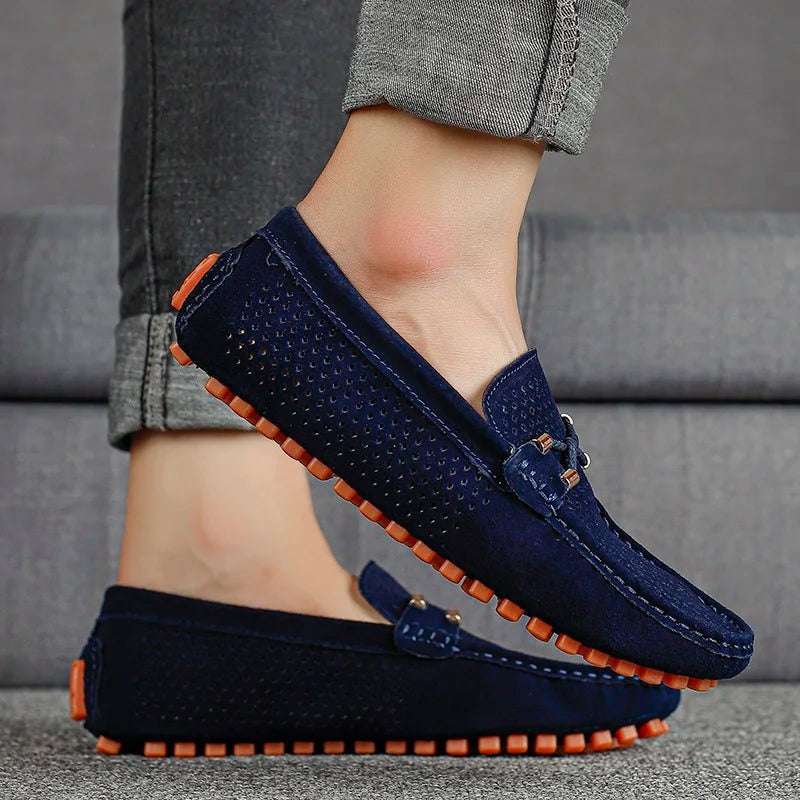 Mocasines de Ante Perforado Hombre Sin Cordones